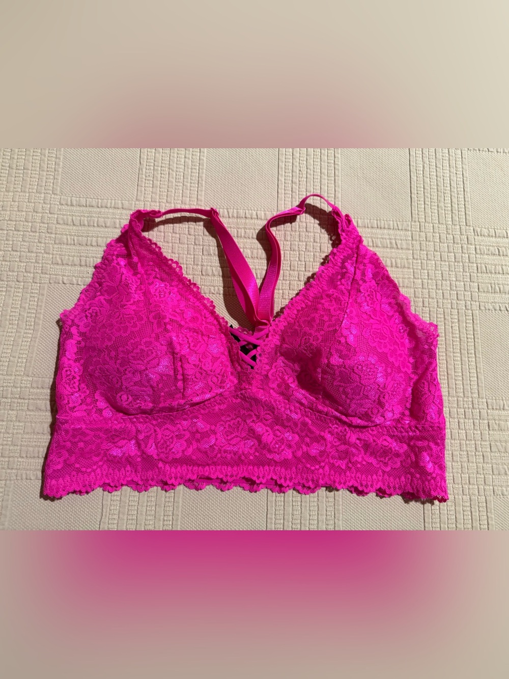 Torrid Lightly Lined XO Pink Glo Lace Bralette Size 0 NWOT